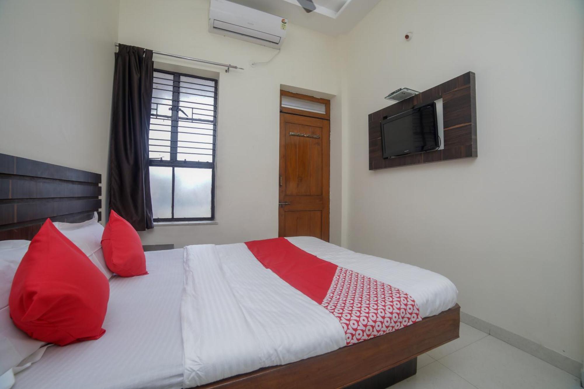 Oyo 46697 Hotel Gopi 那格浦尔 外观 照片