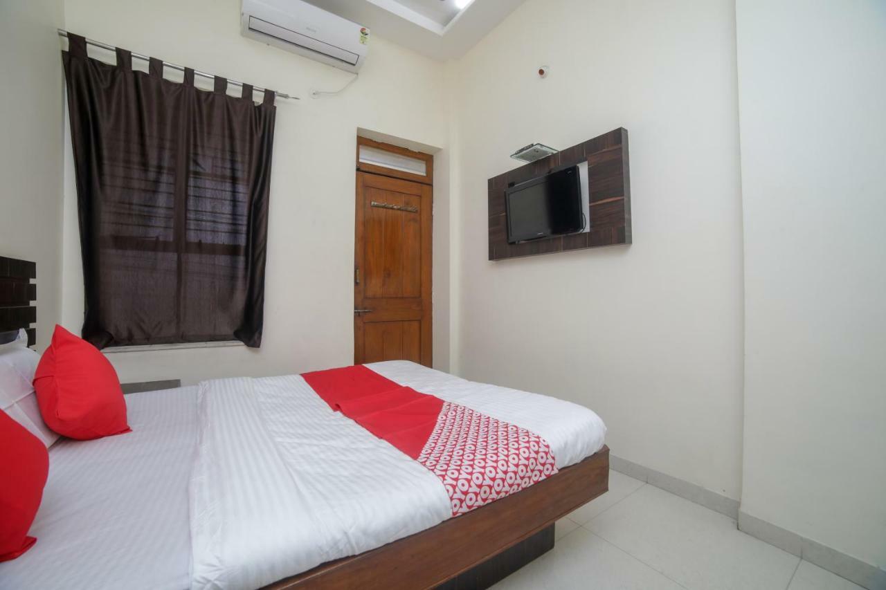 Oyo 46697 Hotel Gopi 那格浦尔 外观 照片